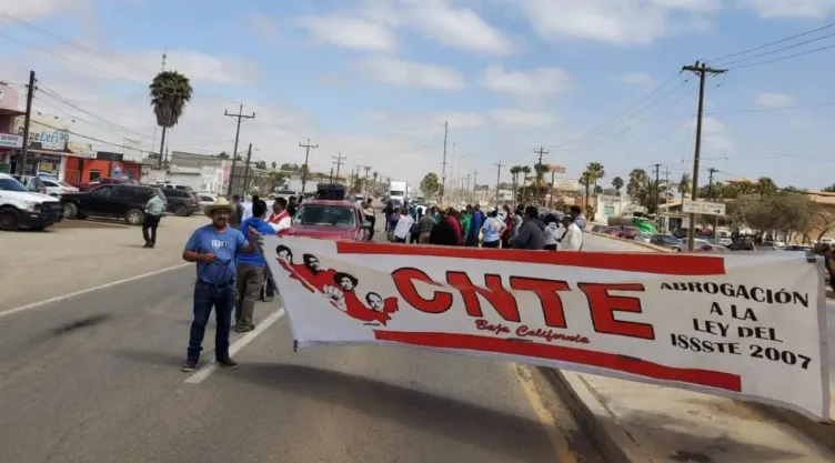 CNTE marchas
