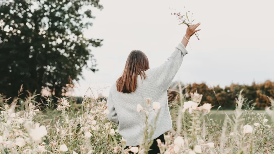 Horóscopo de hoy de Mhoni Vidente para el lunes 1 de diciembre; Sagi viene lo mejor
