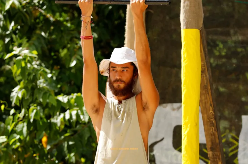Kenta logró salvarse en la primera ronda de eliminación en Survivor México 2022.