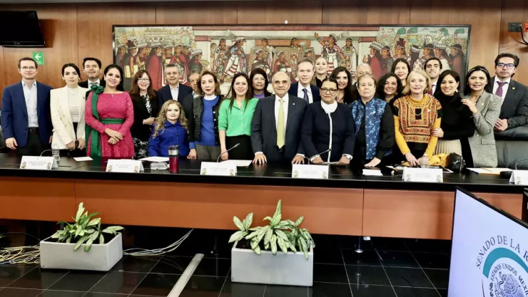 Rosa Icela se reunió con opositores y morenistas previo a la llegada de Trump a la presidencia de los Estados Unidos