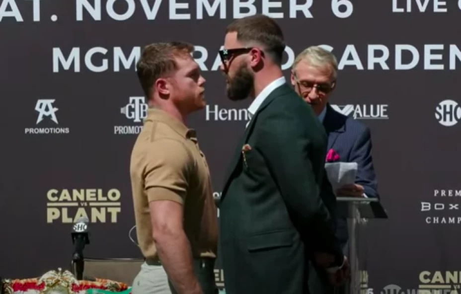 pelea en conferencia de prensa Canelo Álvarez vs Caleb Plant