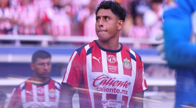 Luis Romo, jugador de Chivas