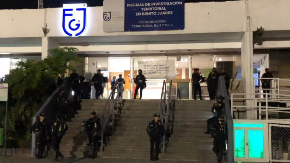 policías encapuchadas República de Cuba