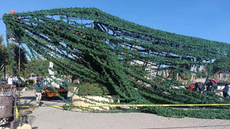 Árbol de Navidad viento Apan Hidalgo