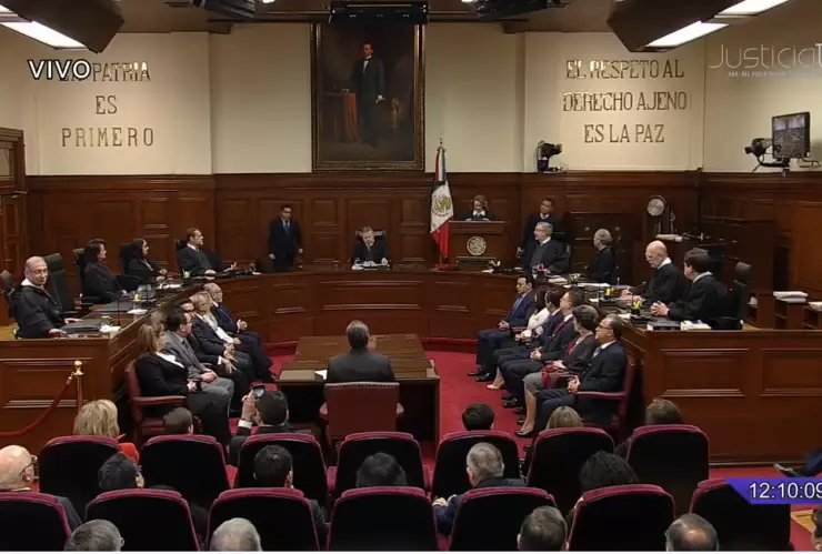 SCJN-estudiantes-evento