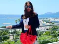 Salma con vista al mar.jpg