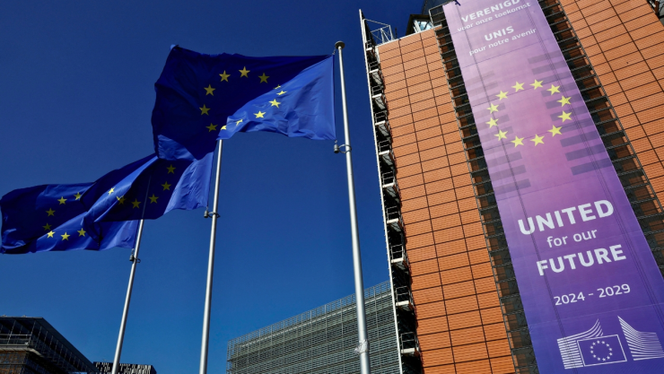 multa a Apple y Meta