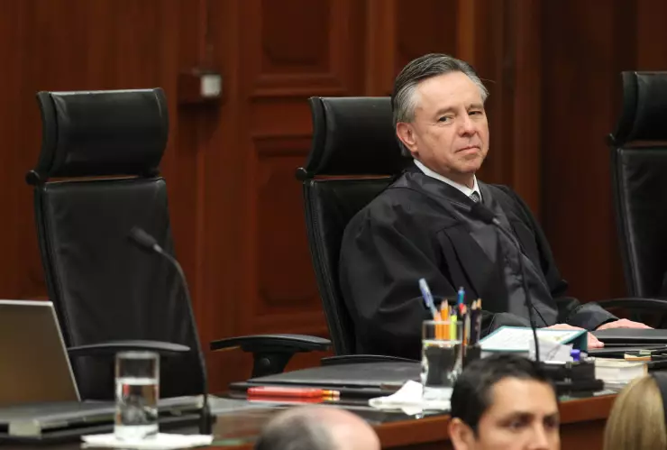 Senado recibe renuncia de Medina Mora