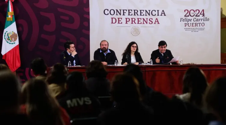 Gobierno de México acepta “hackeo” a periodistas durante mañanera de AMLO