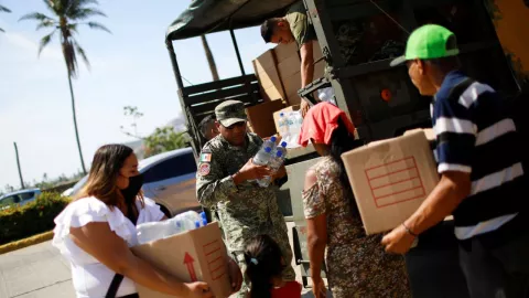 Acapulco apoyos por Otis