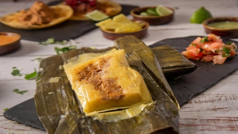 Así es la torta de tamal congelada que venden en Metepec; ¡No te la pierdas!