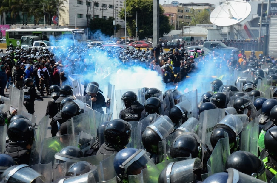 Policías lesionados