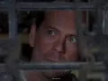 Escena de la película ‘El Sexto Sentido’ (Sixth Sense) con Halley Jeol Osment y Bruce Willis por Azteca 7.