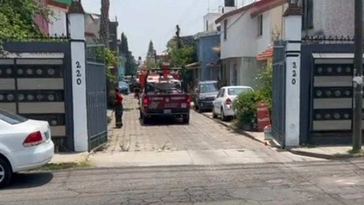 Explota tanque de gas en vivienda de la colonia Villa Olímpica, Puebla