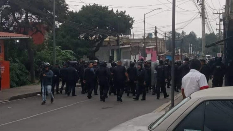 Vinculan a proceso a dos mujeres por proteger a asesino de policía en Topilejo