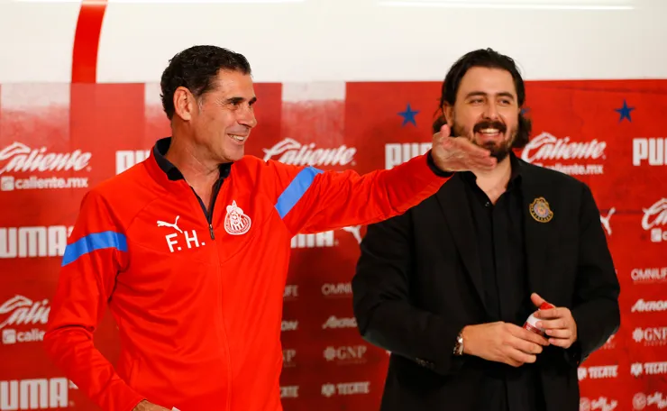 Fernando Hierro y Amaury Vergara