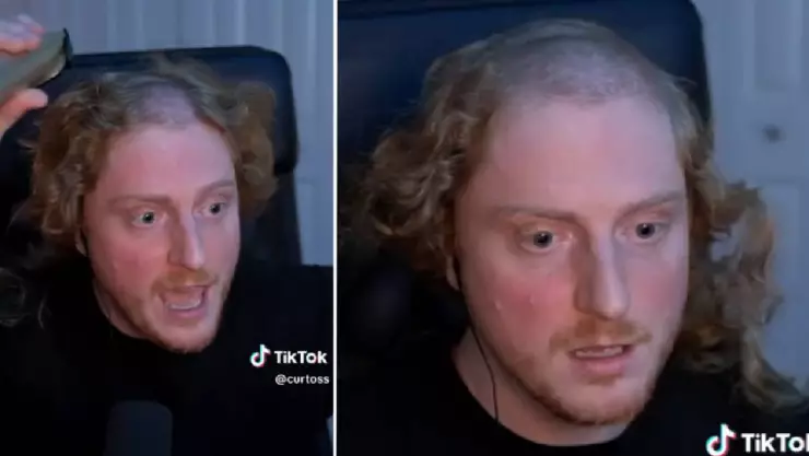 Streamer descubre abolladura en su cabeza por audifonos