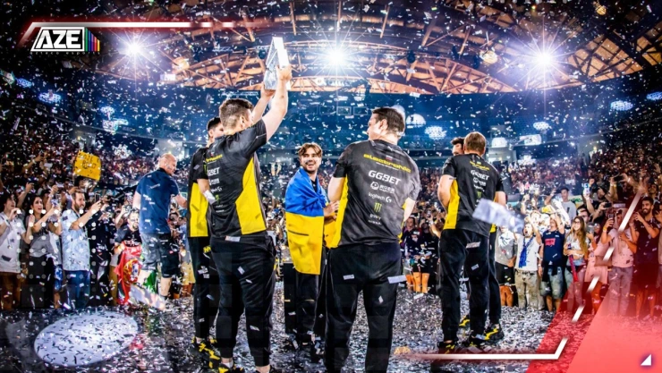 Navi Campeón de la Spring Finals