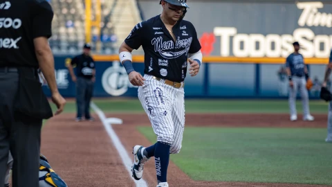 Pericos de Puebla Sultanes de Monterrey