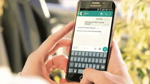 Mensajes de WhatsApp sin añadir el contacto