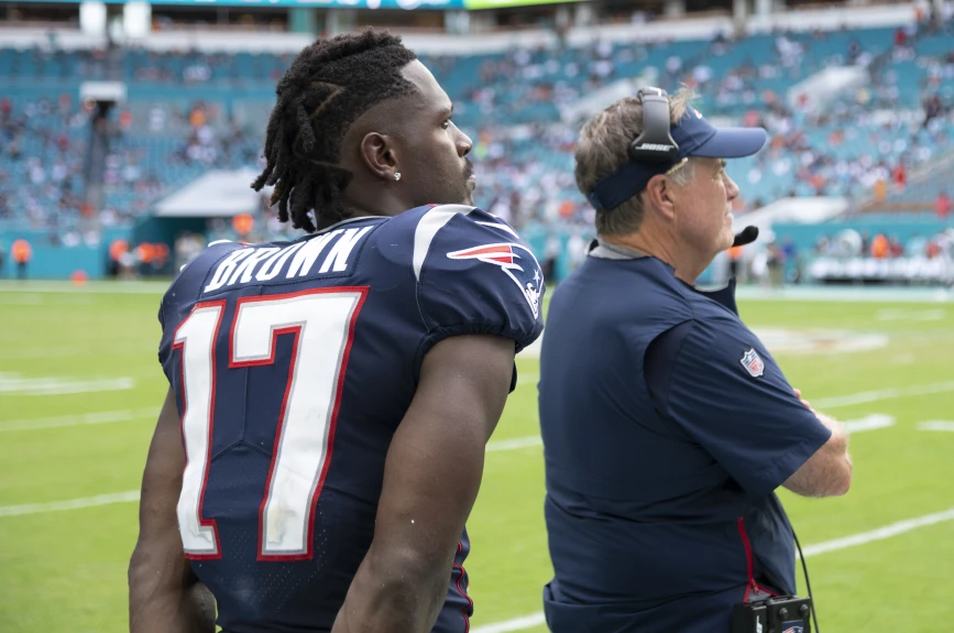 NFL: SEP 15 Patriots at Dolphins