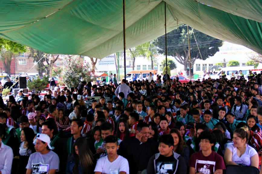 Un lleno espectacular se vivió en el Parque Hidalgo, zona oriente