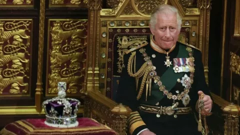 Rey Carlos III tiene cáncer