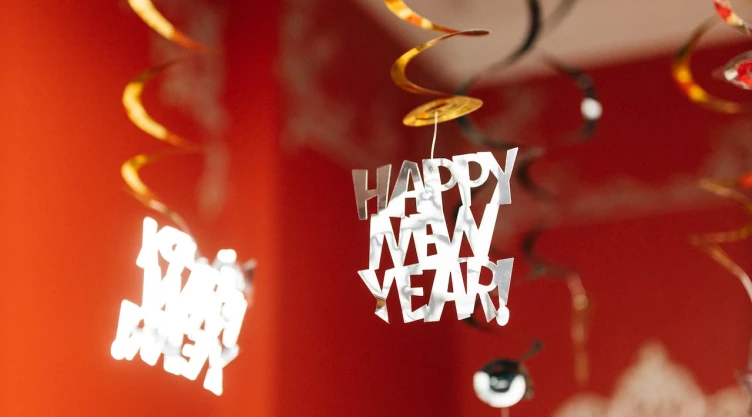 ¡No lo dejes pasar! Comparte estas frases bonitas para celebrar un feliz Año Nuevo 2025
