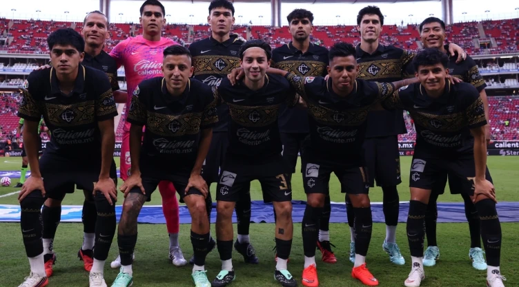 Gabriel Milito llenó de elogios a una figura de Chivas que venía siendo criticada por los aficionados