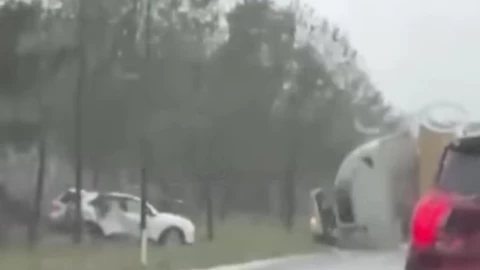 Choque múltiple paraliza la autopista Amozoc-Perote hoy 25 de junio de 2024