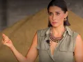 Entre los muchos looks, Paola también se destacó por su maquillaje y peinados. Cada detalle fue meticulosamente pensado para complementar su imagen y resaltar su belleza natural.