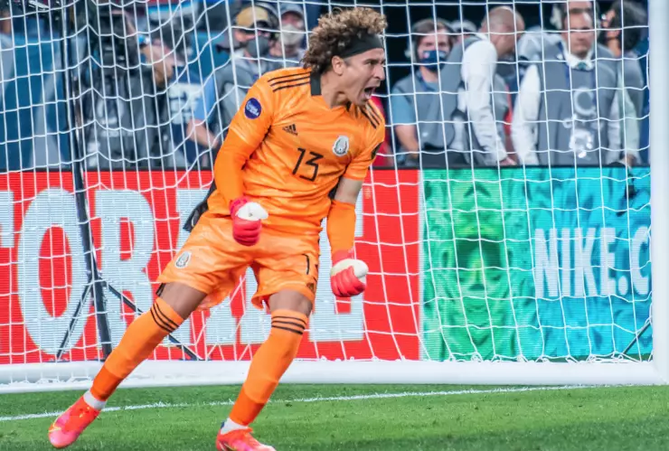 Guillermo Ochoa con la Selección Mexicana
