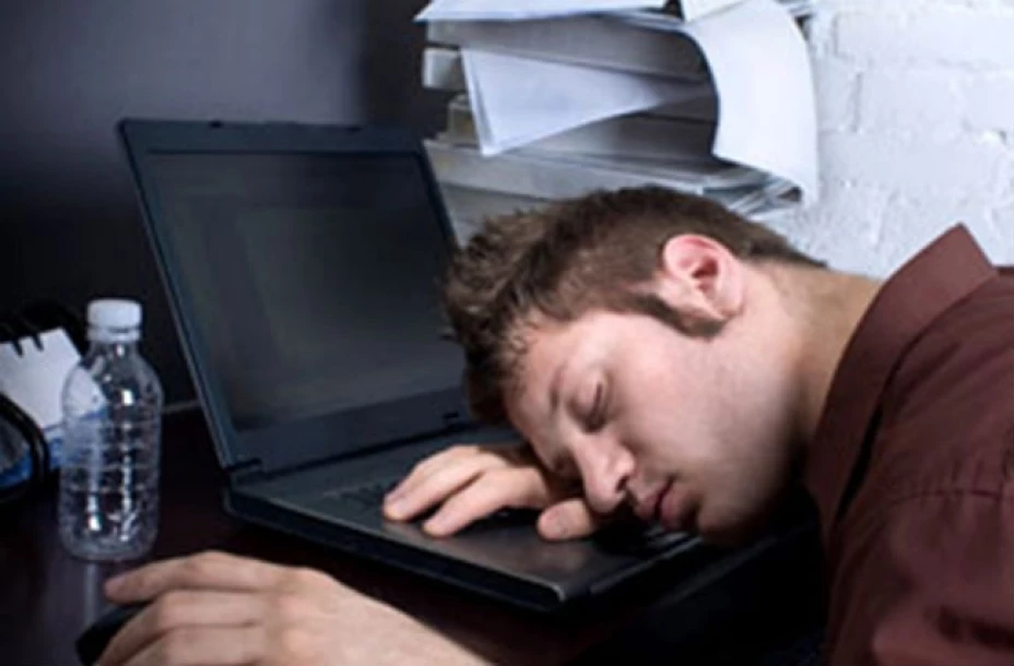 Adicciones reducen productividad