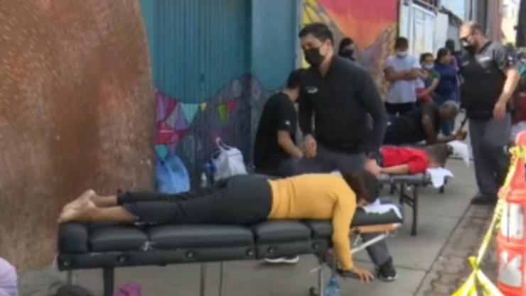 migrantes venezolanos masajes gratis Tijuana