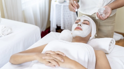 Remedios naturales para tener una piel fresca, suave y sana