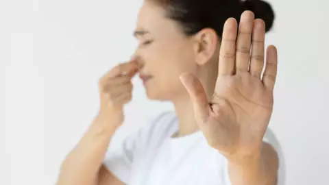 ¿Por qué nuestros “pedos” huelen mal? Las 7 soluciones para que no suceda