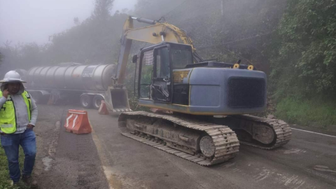 CAPUFE deslave Orizaba - Puebla vehículos sepultados