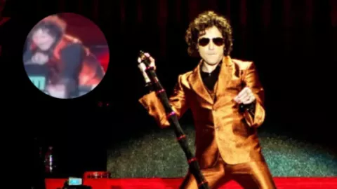 video-enrique-bunbury-arrebata-celular-fan-razon.jpg