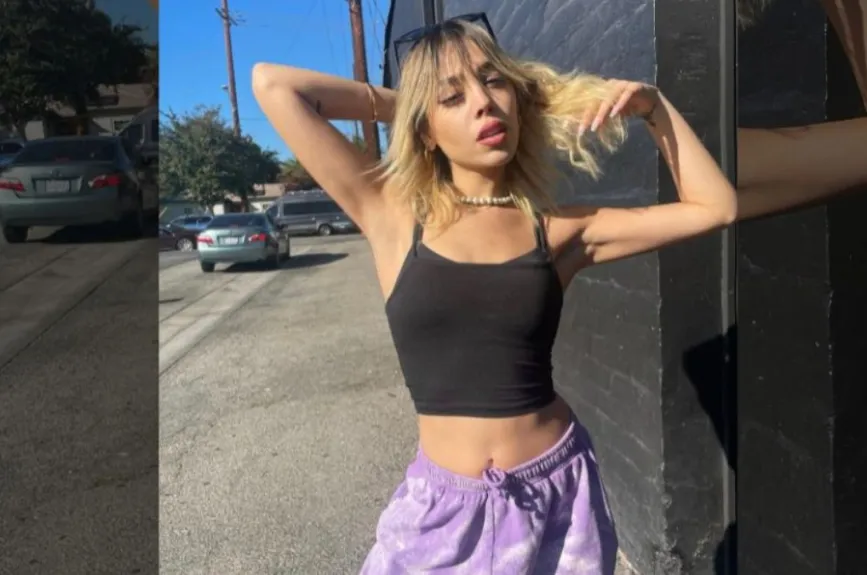 Danna Paola rubia.jpg