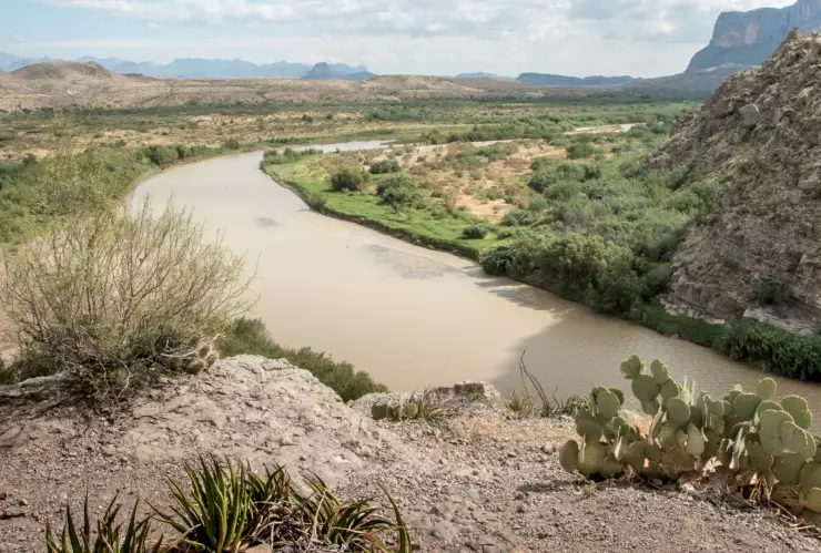 Vista de Río Grande en la frontera de Texas con México