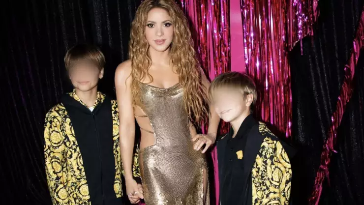 Hijos de Shakira le exigieron regalías por sus canciones_ _Quieren un auto_