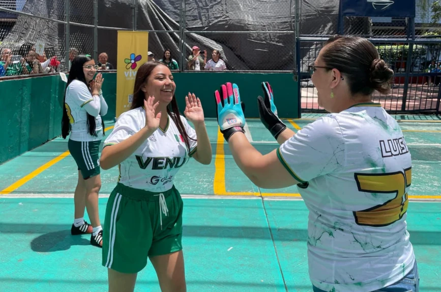 Tanda de penales con la Gira Vive sin Drogas.
