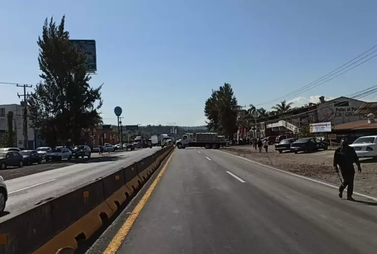 CNTE Michoacán Morelia bloqueo