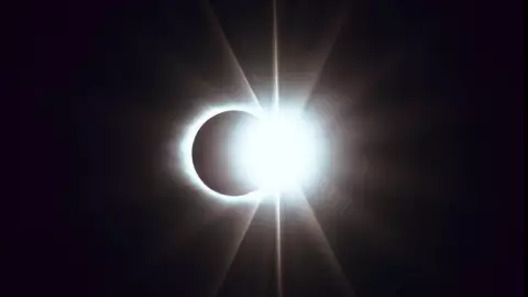 Eclipse solar híbrido_ ¿Se podrá ver desde México