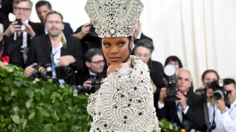 RIhanna en la MET Gala