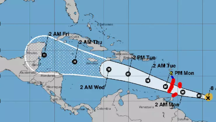 CONFIRMADO_ Fecha exacta en la que tocaría tierra el Huracán Beryl en Yucatán, según el SMN de Conagua