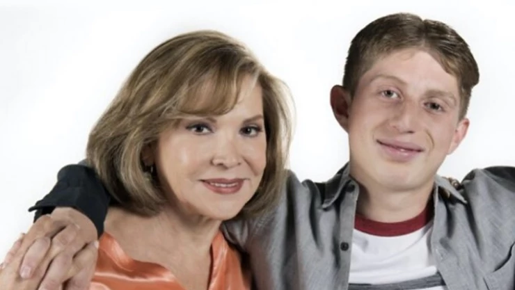 Vandalizan capilla en honor al actor Octavio Ocaña