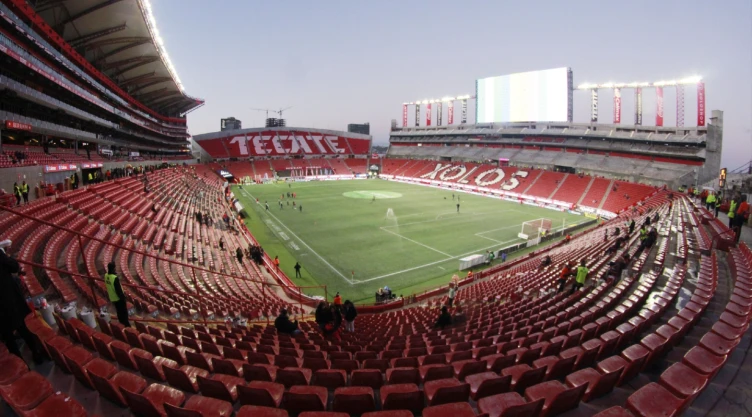 Estadio Caliente.jpg