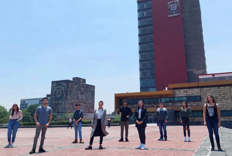 Estudiantes UNAM.jpg