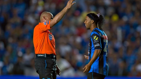 Ronaldinho en Gallos